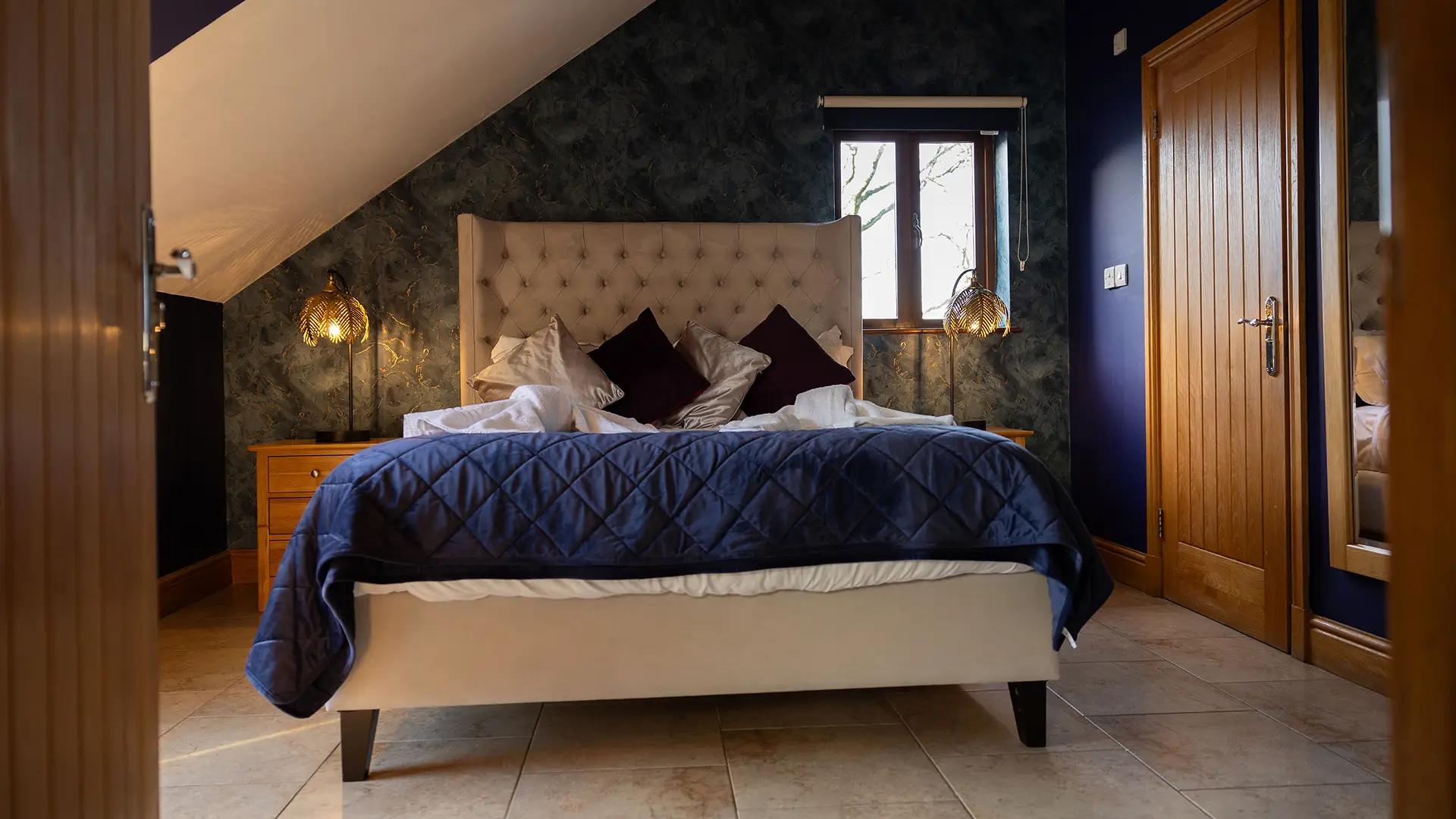 gower retreats farm house room